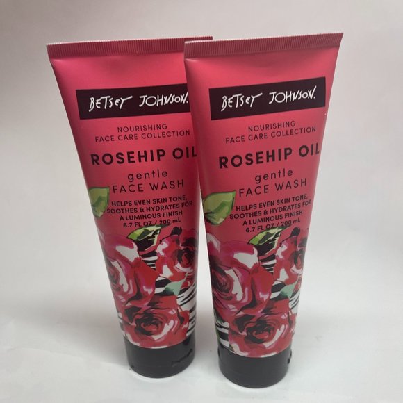 Betsey Johnson Skincare Betsey Johnson Rosehip Oil Gentle Face Wash